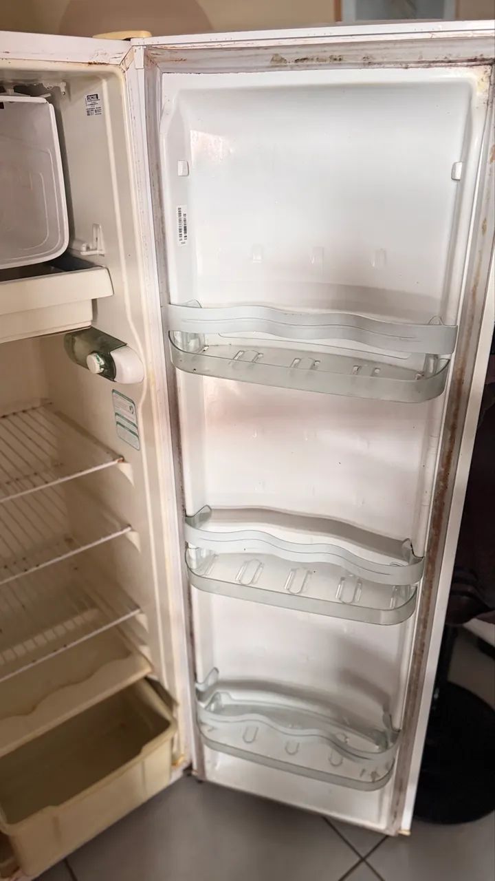 Vende Geladeira  - Foto 2