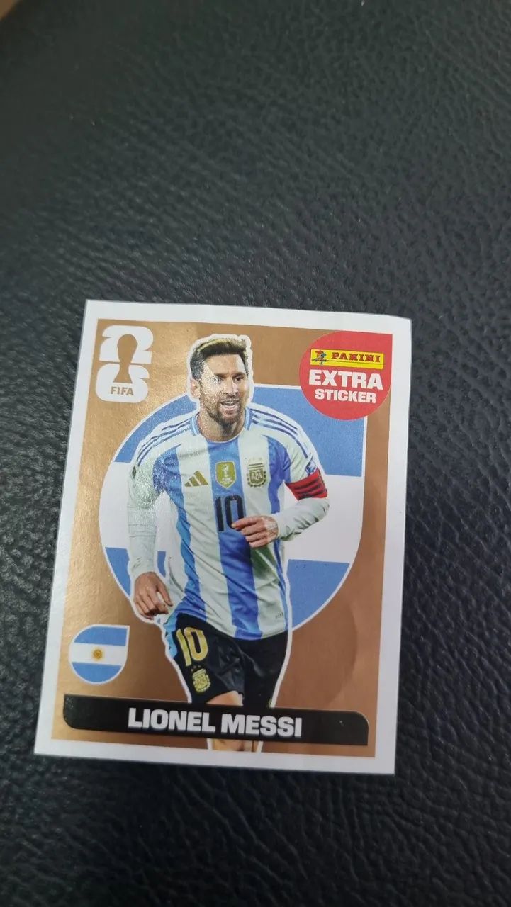 Figurinha extra da copa Messi bronze 