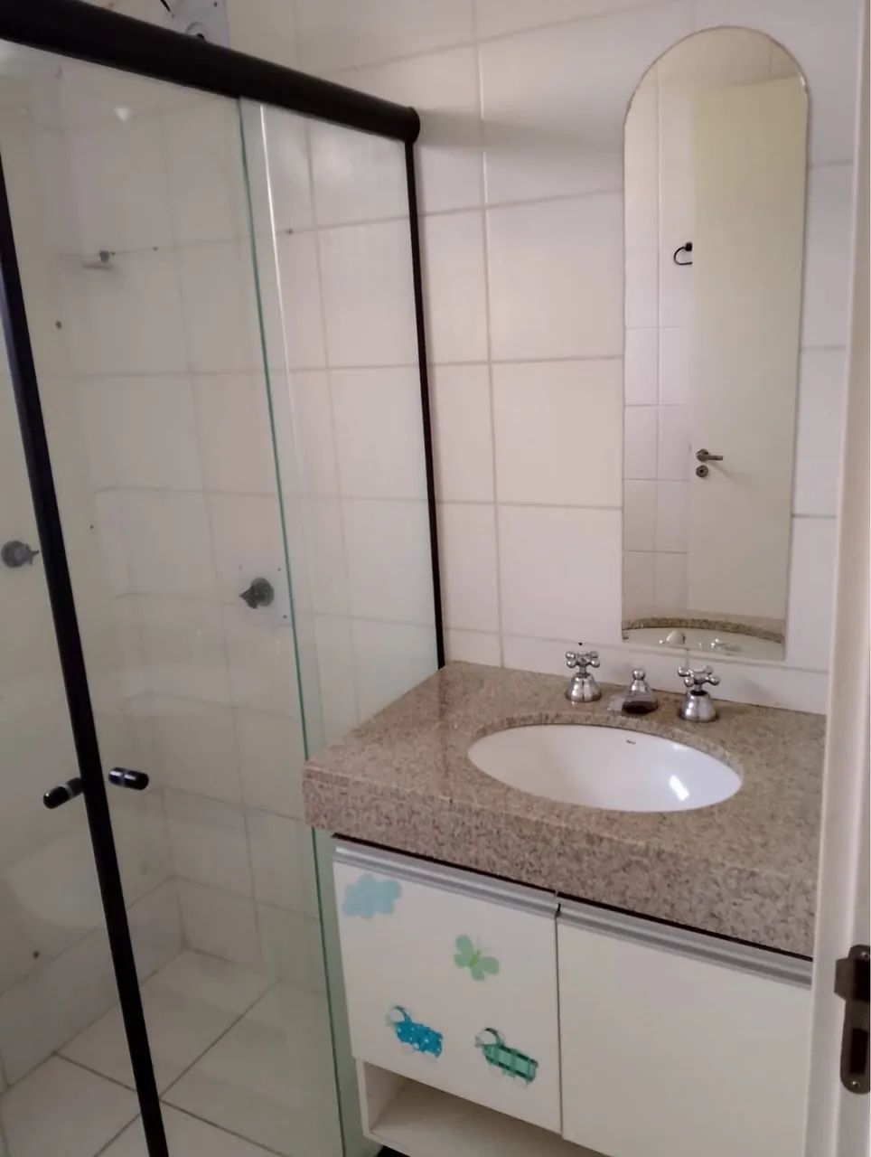 APARTAMENTO CRIXAS 1 (4º andar) 