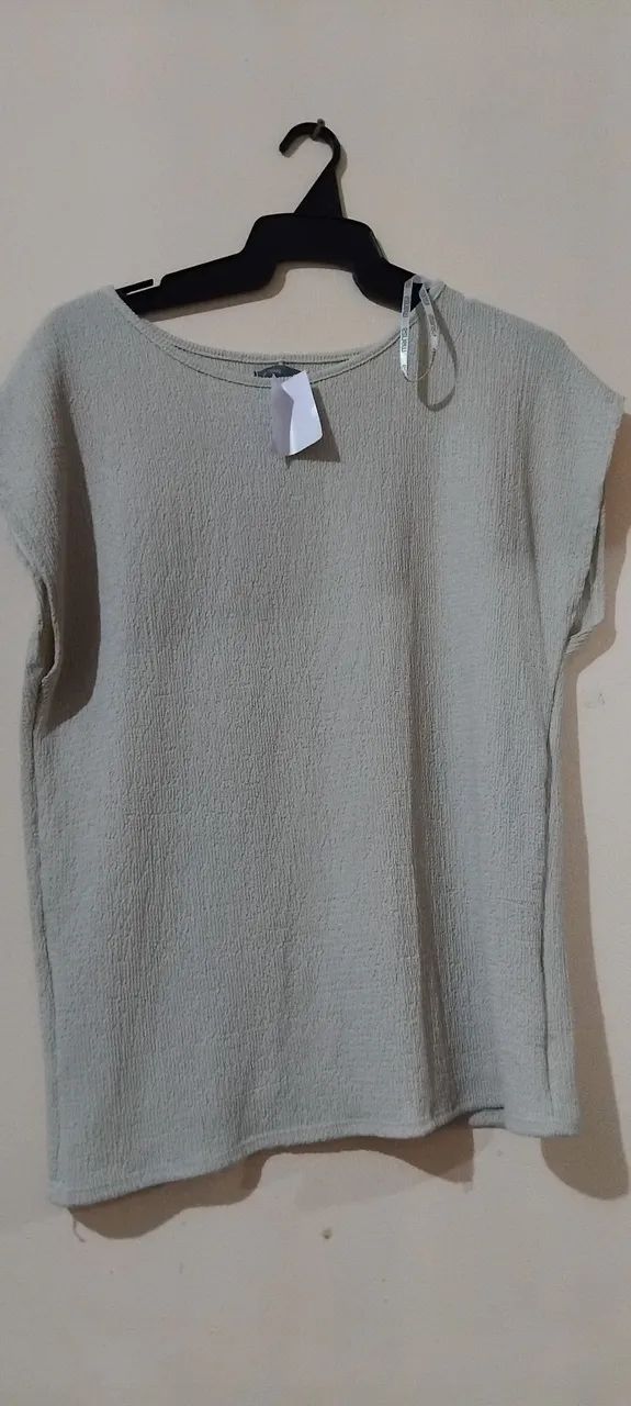 Blusas femininas novas  - Foto 5