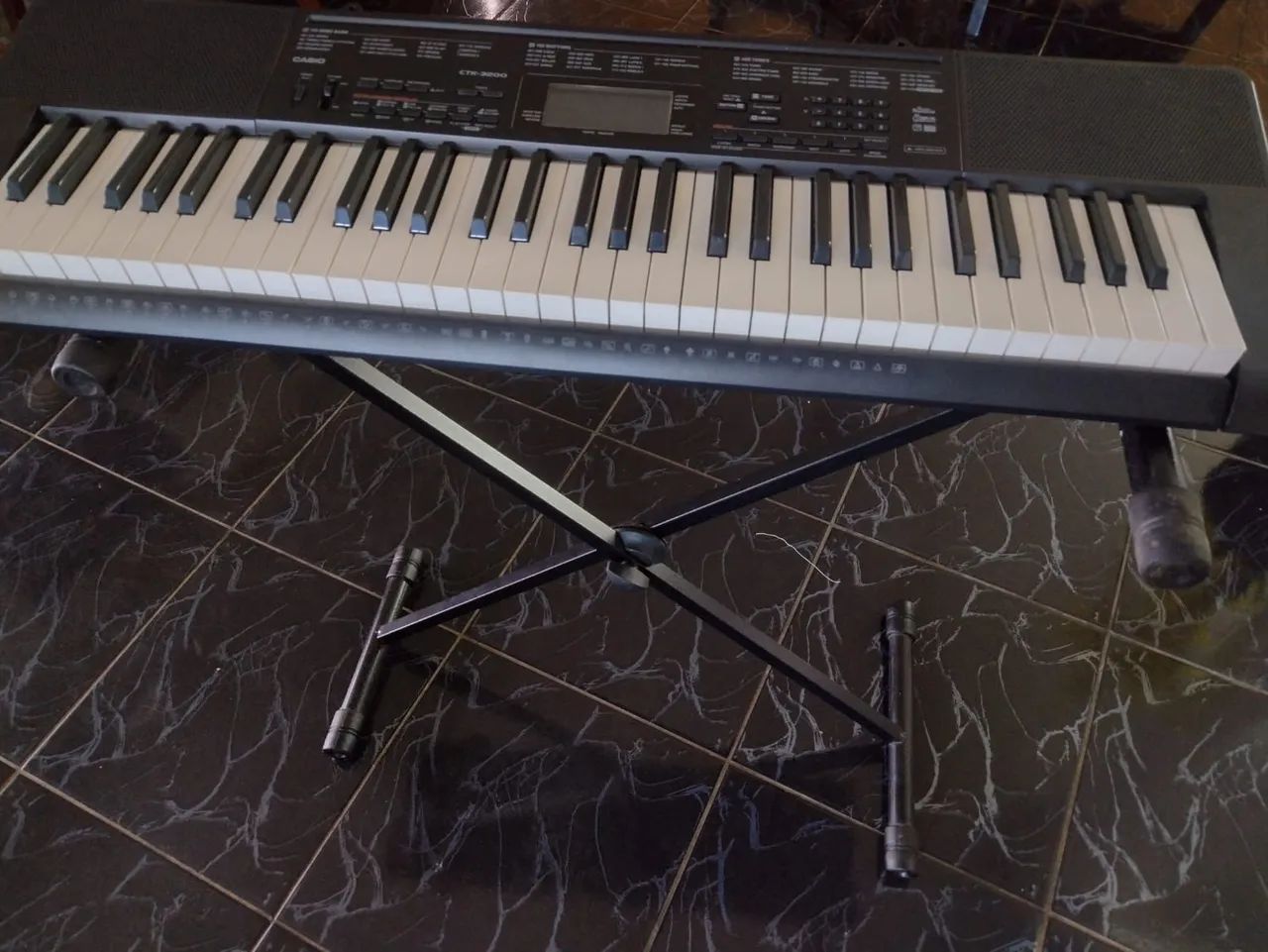 Teclado Casio CTK3200 - Foto 2