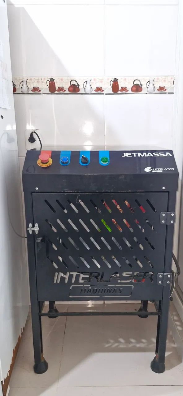 masseira jetmassa interlaser preta 10kg