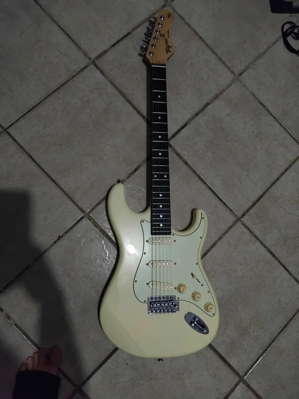 Conjunto completo de guitarra, 2 cabos e amp - Foto 2