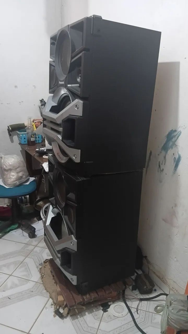 Caixa de som Panasonic 