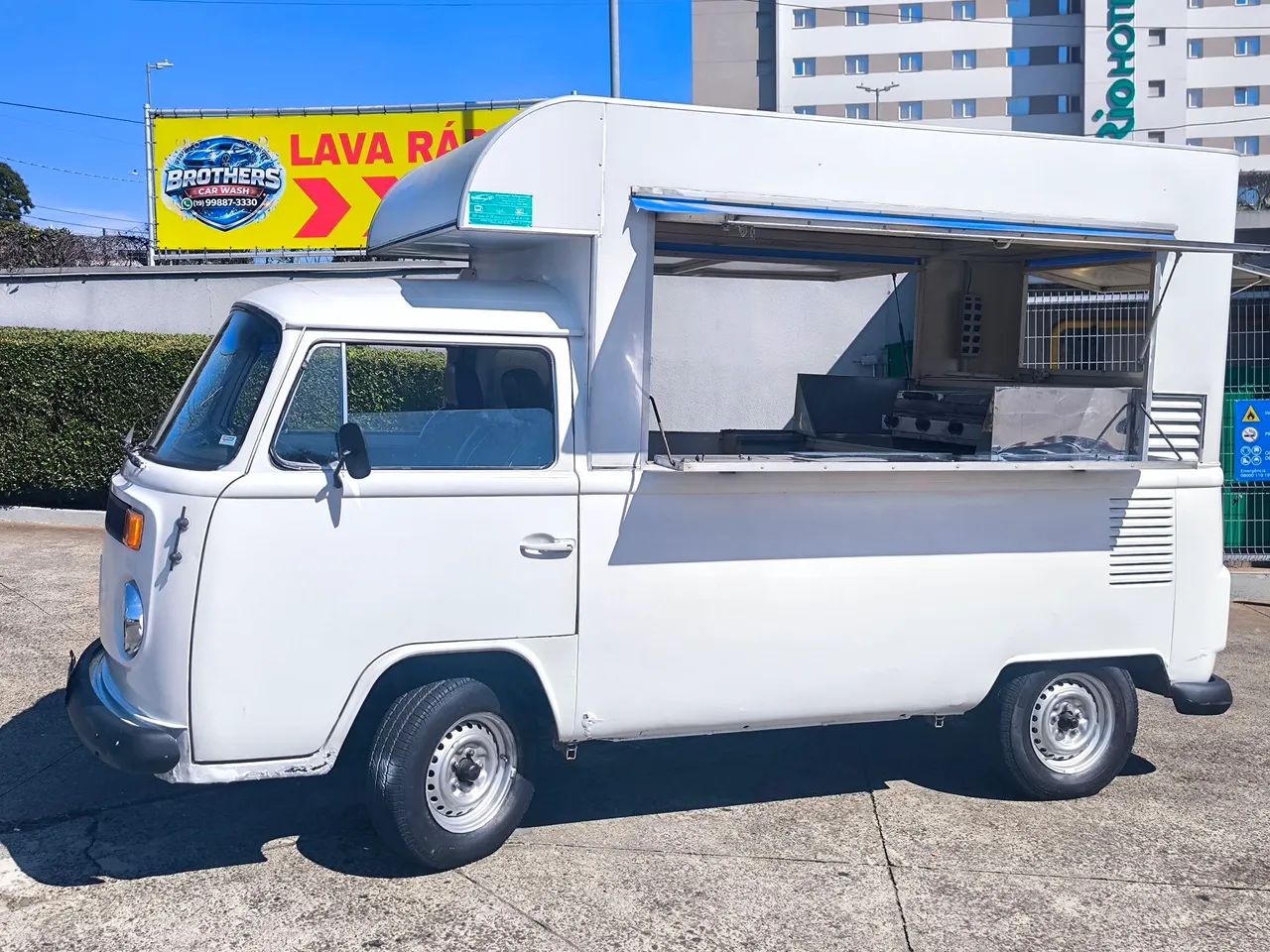 Volkswagen Kombi Standard/ Luxo/ Serie Prata 1991