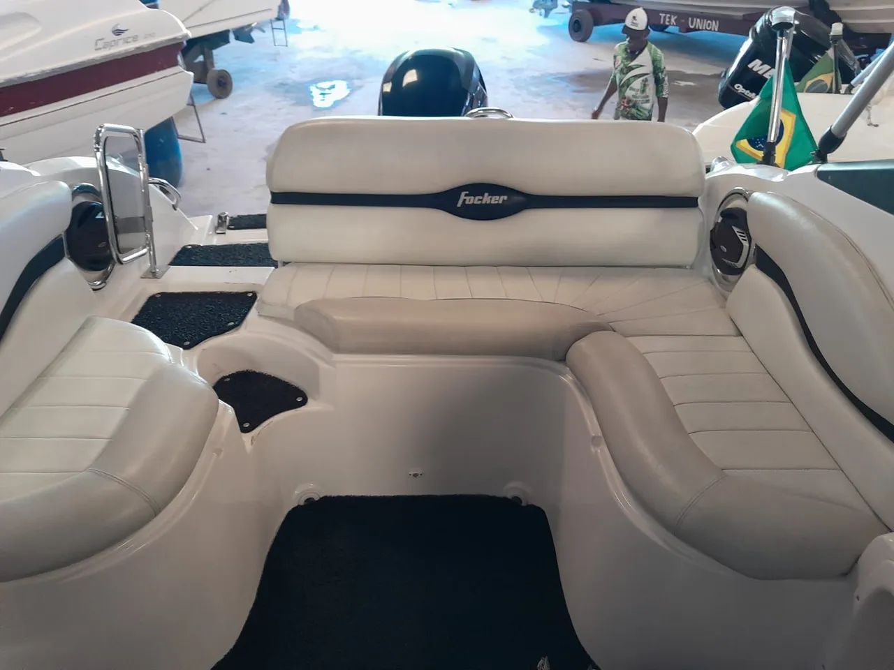 Focker 215 - Foto 4