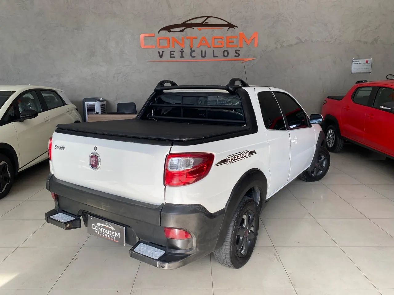 Fiat Strada Freedom 1.4 Flex 8V CD 2019 - Foto 4