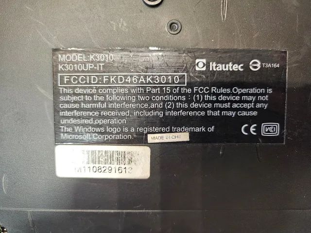 Teclado Itautec USB ABNT2 Com Fio Para PC Preto - Foto 5