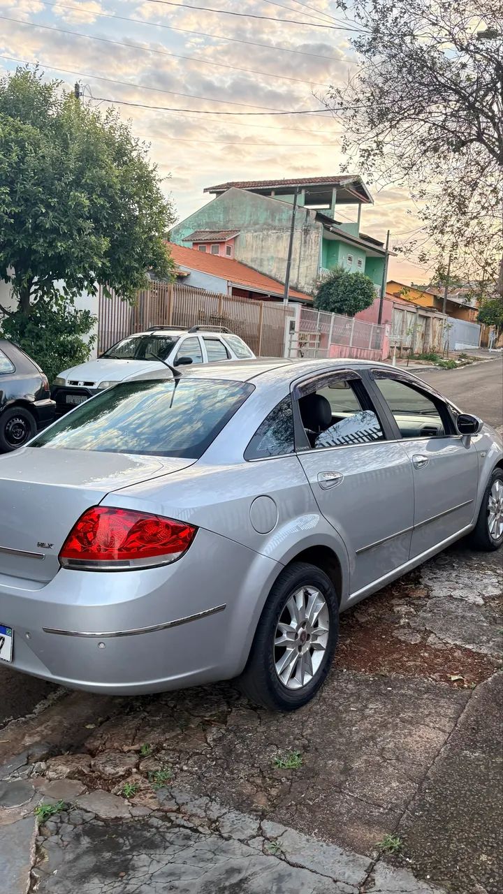 Fiat Linea LINEA 1.9/ HLX 1.9/ 1.8 Flex 16V 4p 2010
