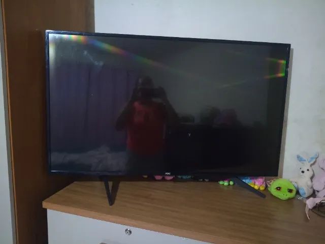 televisão AOC - Foto 3