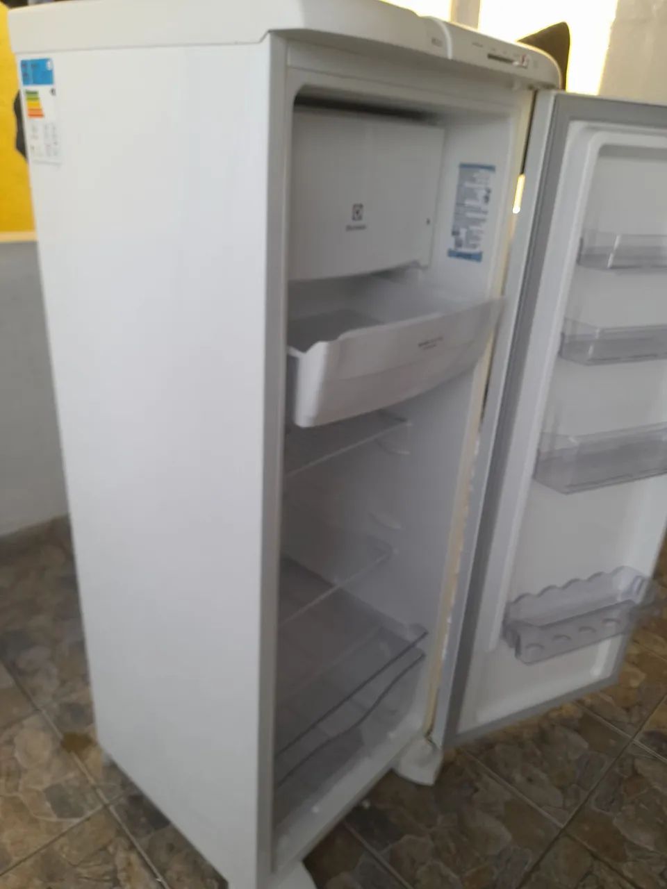 Geladeira Electrolux  - Foto 3