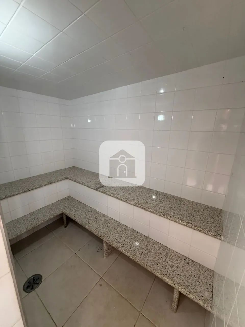 Excelente casa 4 quartos para venda ou locação bairro centro - Foto 4