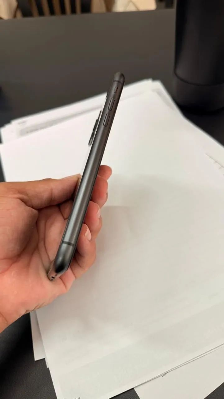 IPHONE 11 128 GB - Foto 4