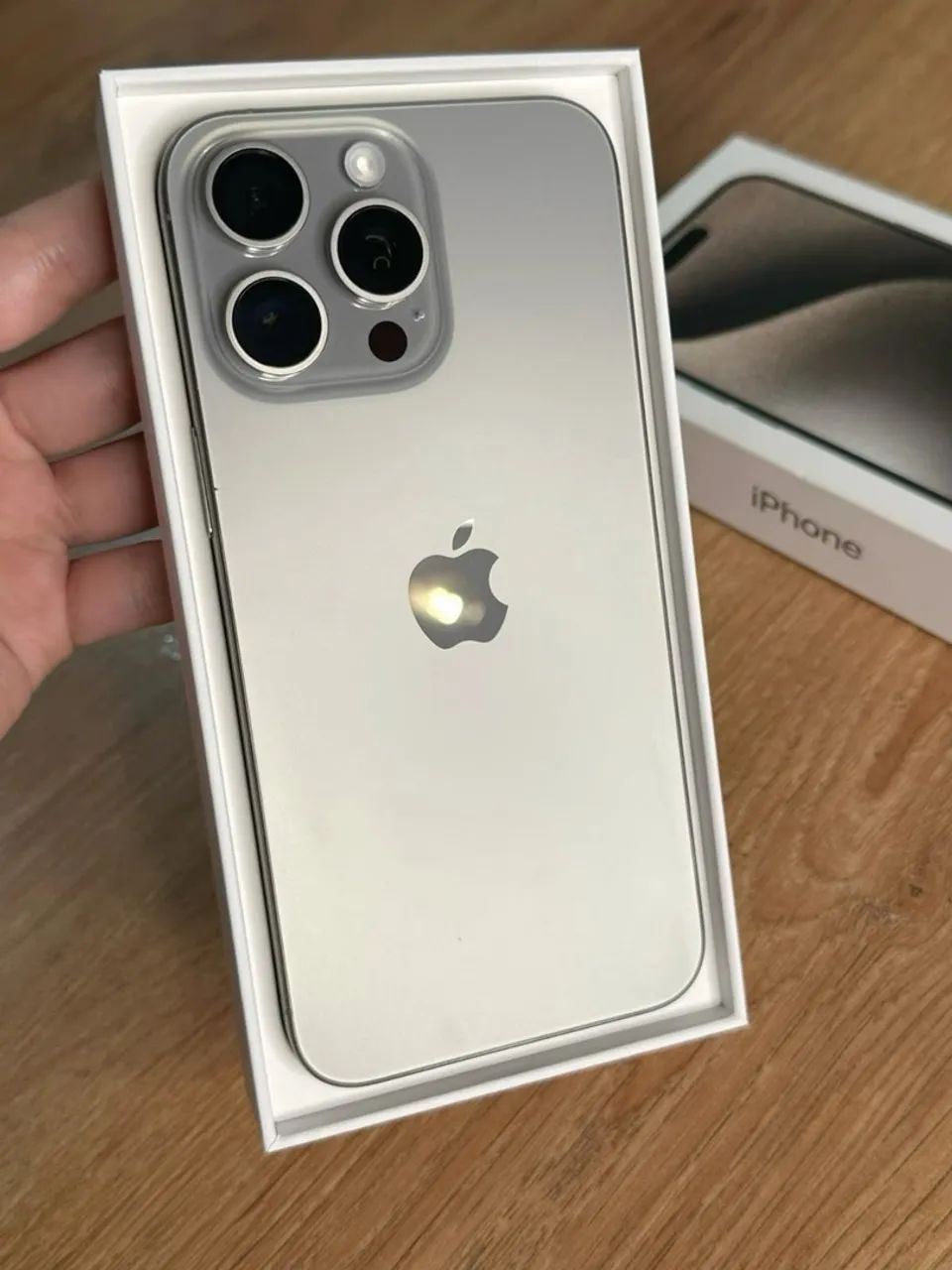 IPHONE 15 pro max titanium - Foto 3
