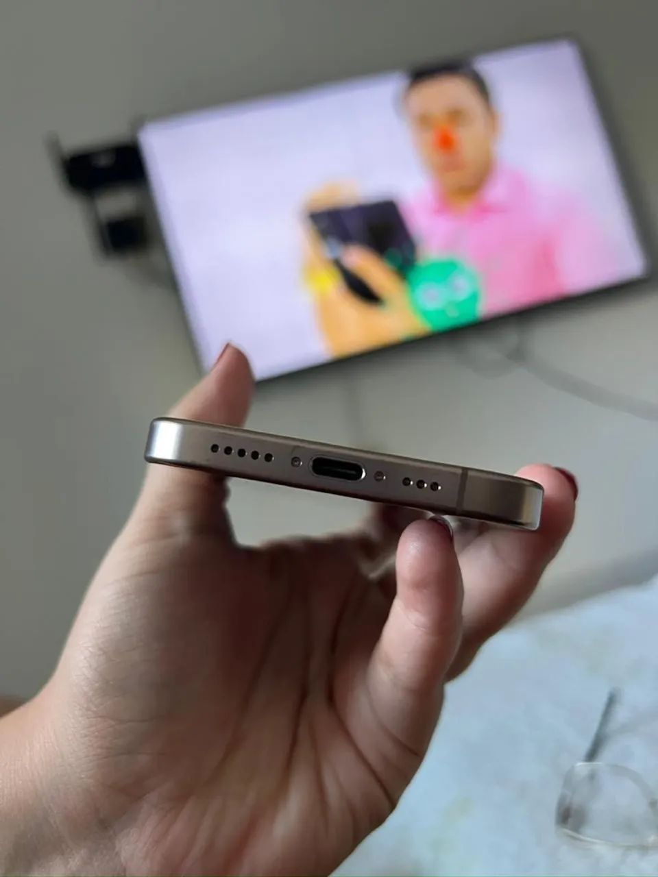 IPHONE 16 PRO DESERT - Foto 5