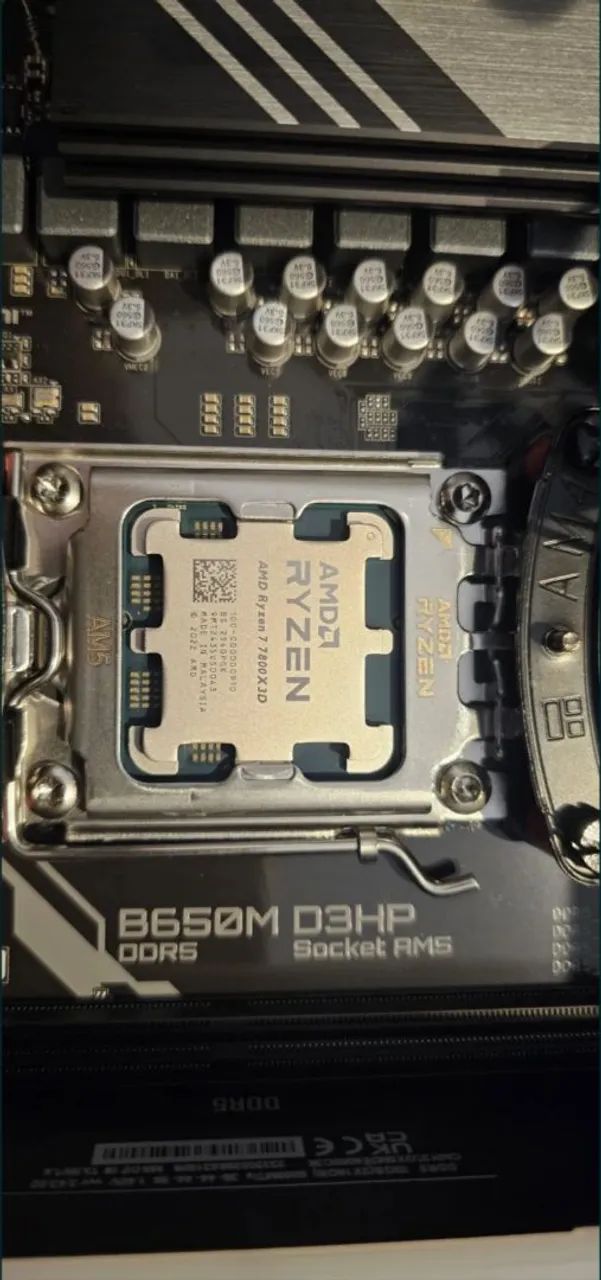 Processador AMD Ryzen 7 7800X3D - Foto 2