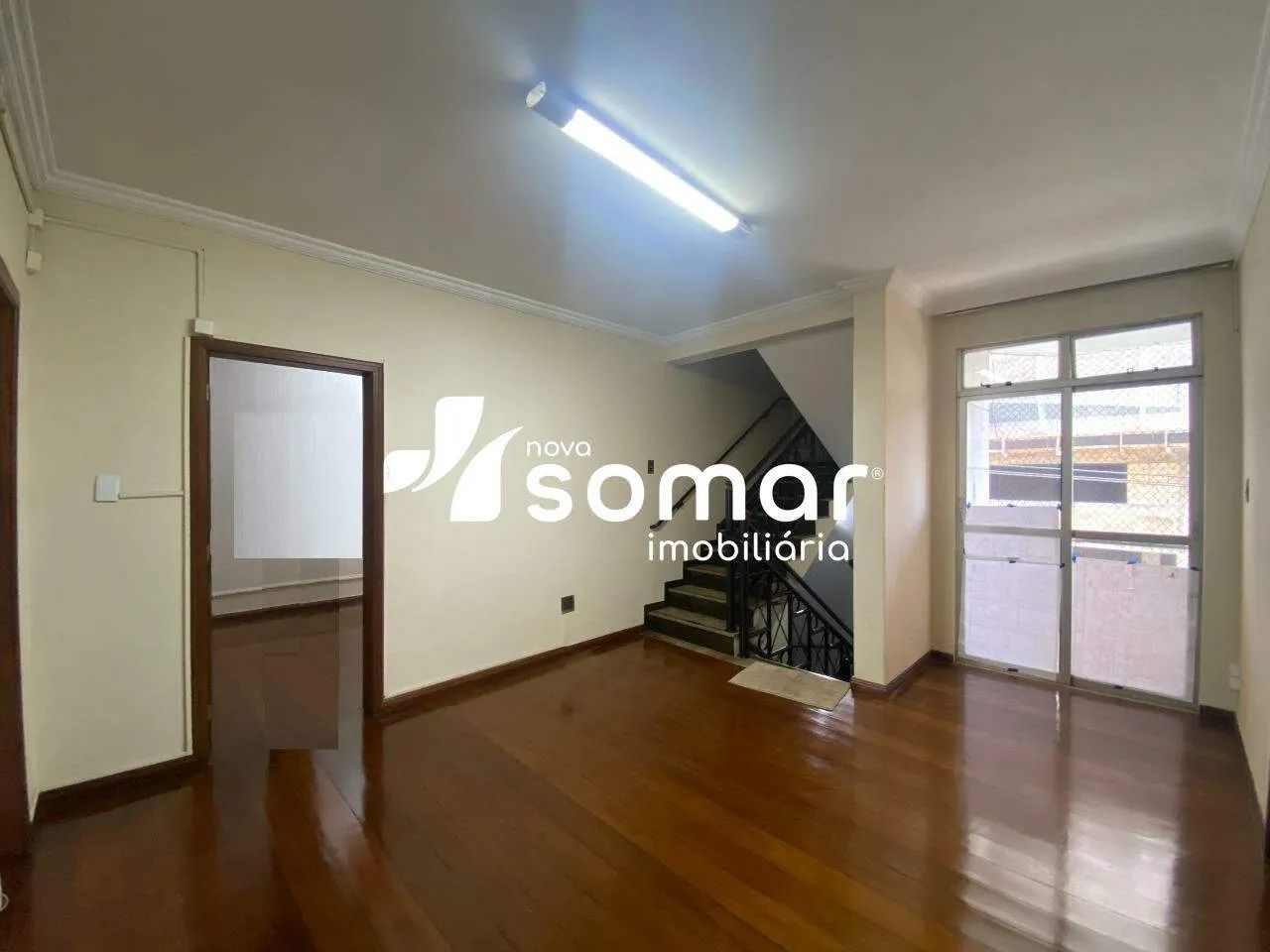 Casa para aluguel, 8 quartos, Centro - Divinopolis/MG
