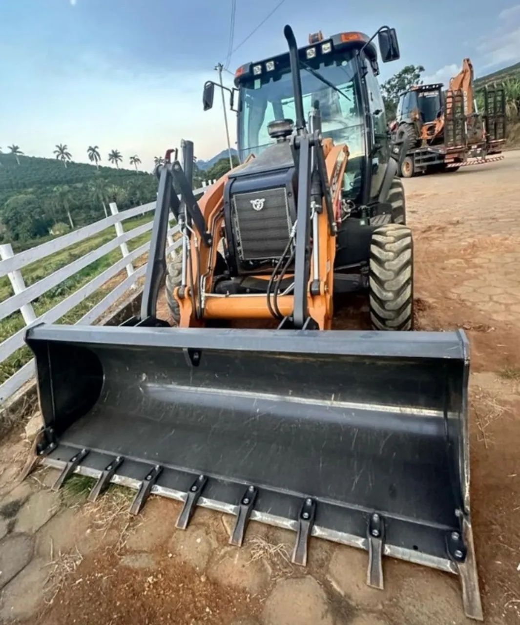 Retroescavadeira Case 580 2015  - Foto 3