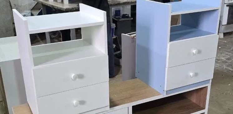 Mesa de Cabeceira em MDF  - Foto 2