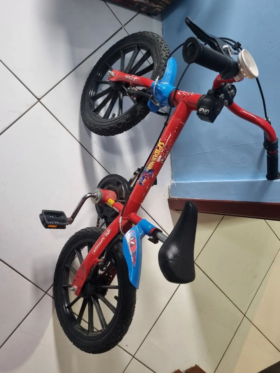 Bicicleta homem aranha  - Foto 3