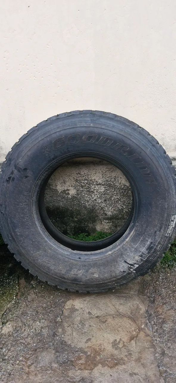 Pneus BURRACHUDO 1° REFORMA 295 - Foto 4