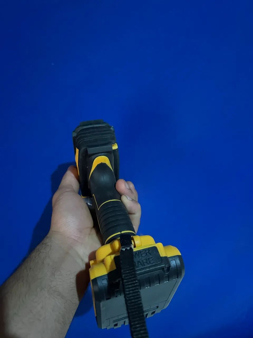? Parafusadeira 48W - NOVA, COMPLETA E NA CAIXA! - Foto 2