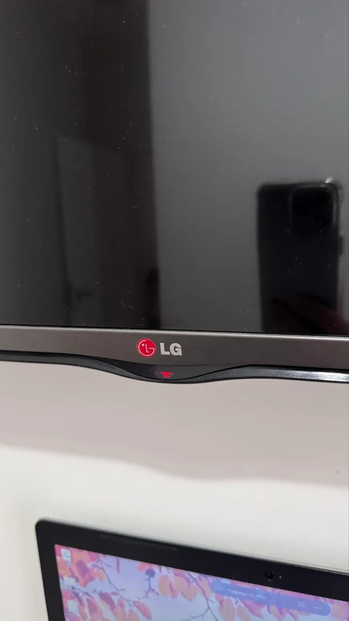 Vendo TV LG 49 polegadas - Foto 2
