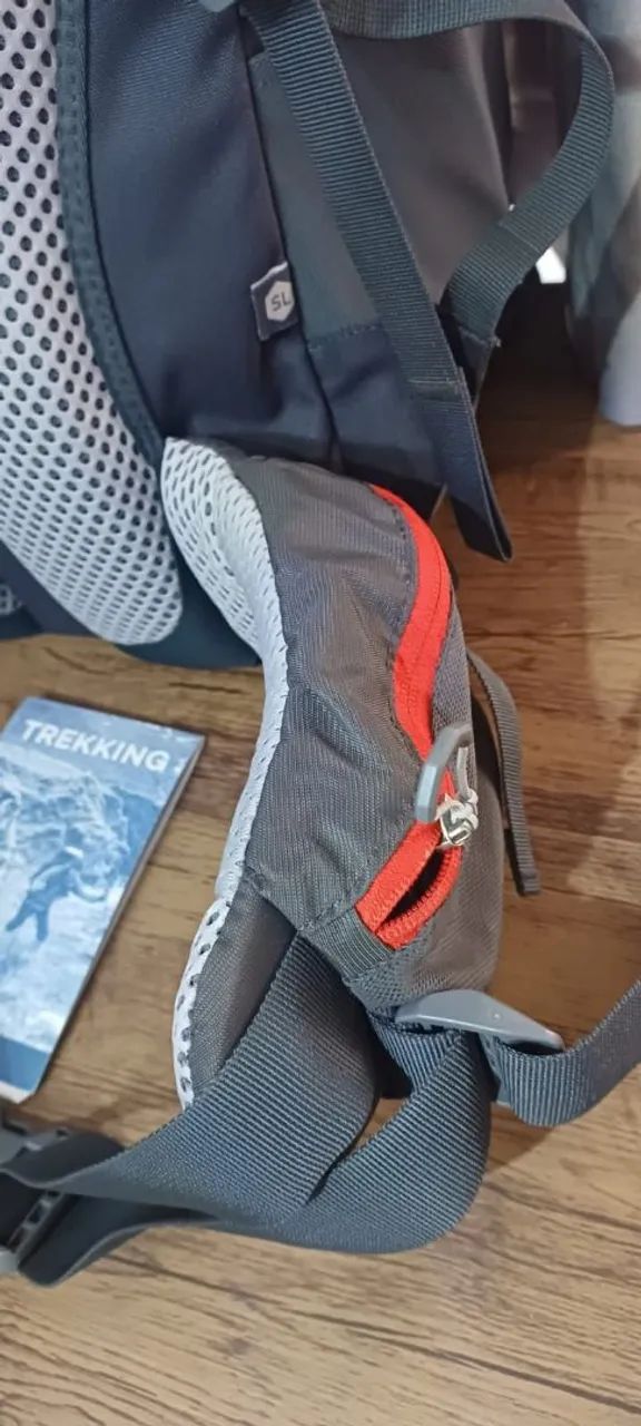 Mochila Deuter Air Contact Lite 60+10 SL  - Foto 6