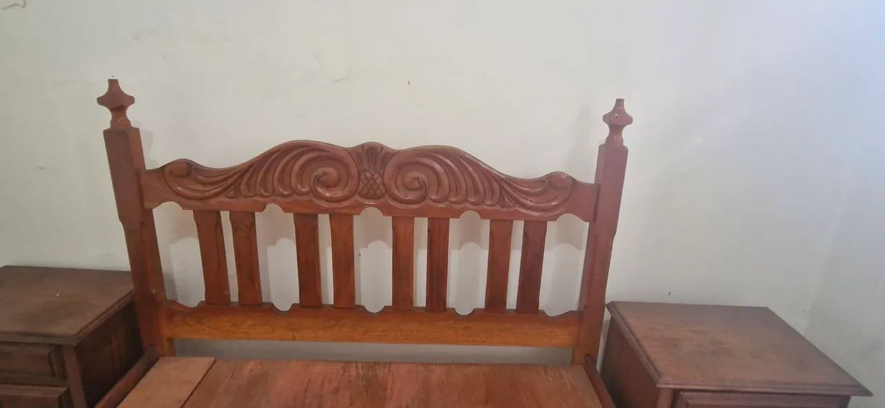Cama madeira trabalhada - Foto 4