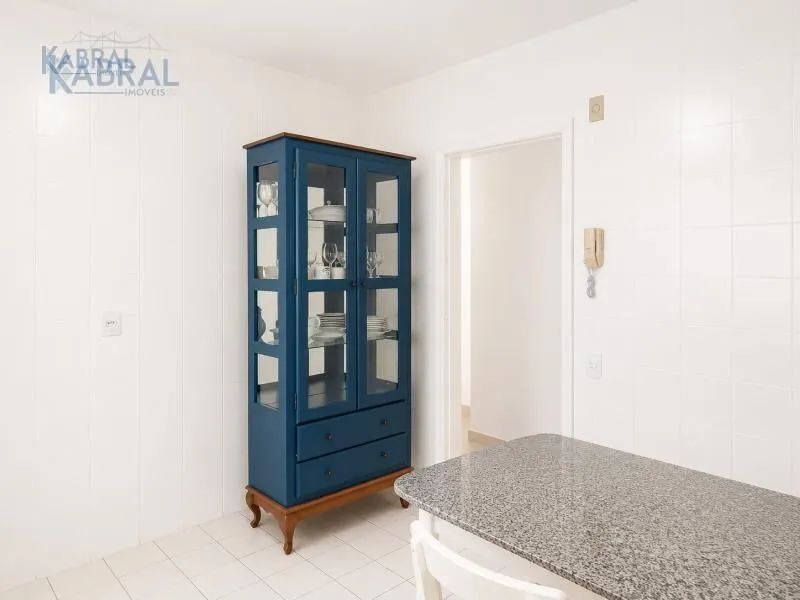 Excelente Apartamento de 3 Quartos com 2 Vagas Próximo à Beira-Mar Norte - Foto 2