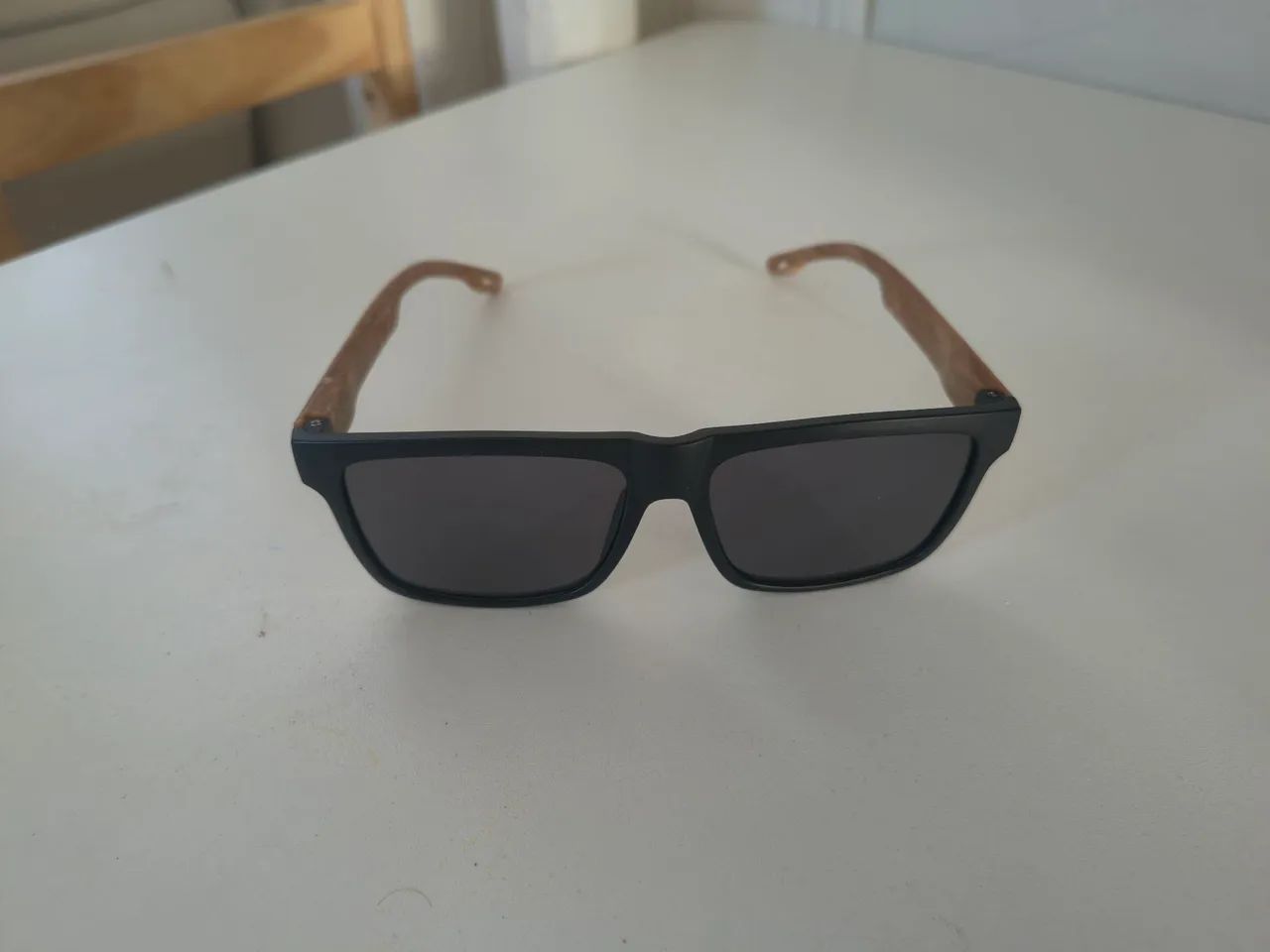 Óculos de SOL Masculino Moderno da moda. Com Bambu e proteção UV - Foto 5