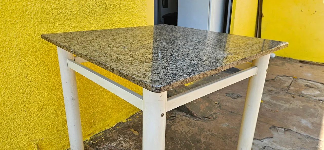 mesa mármore 90x90 usada ENTREGA GRÁTIS  - Foto 5