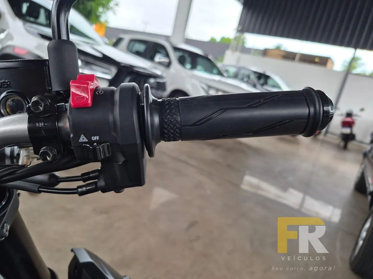 MT-03 CONNECTED 321CC ABS PRETA 2026/2026 - Foto 4