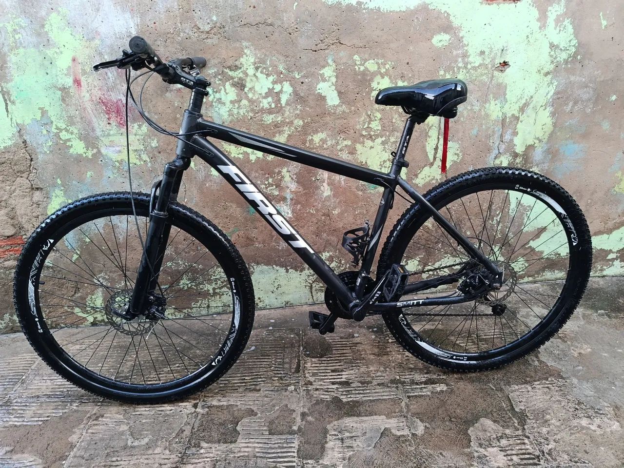 Bike aro 29 first TM. 19