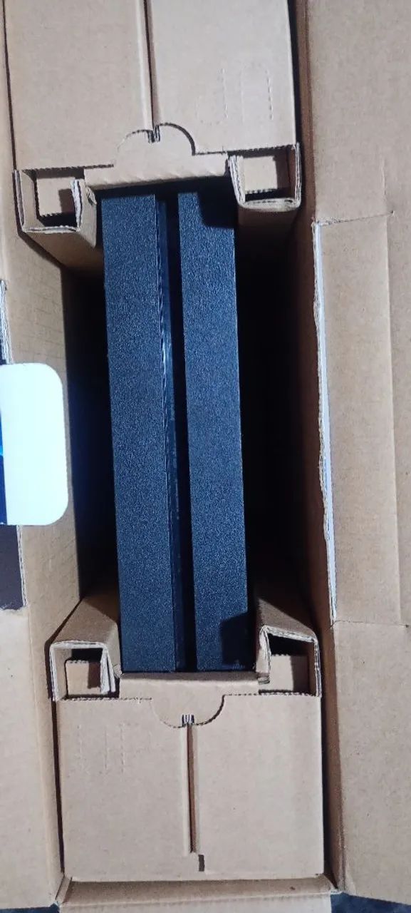 PS4 FAT 500GB 1 CONTROLE VENDO OU TROCA POR PC - Foto 3