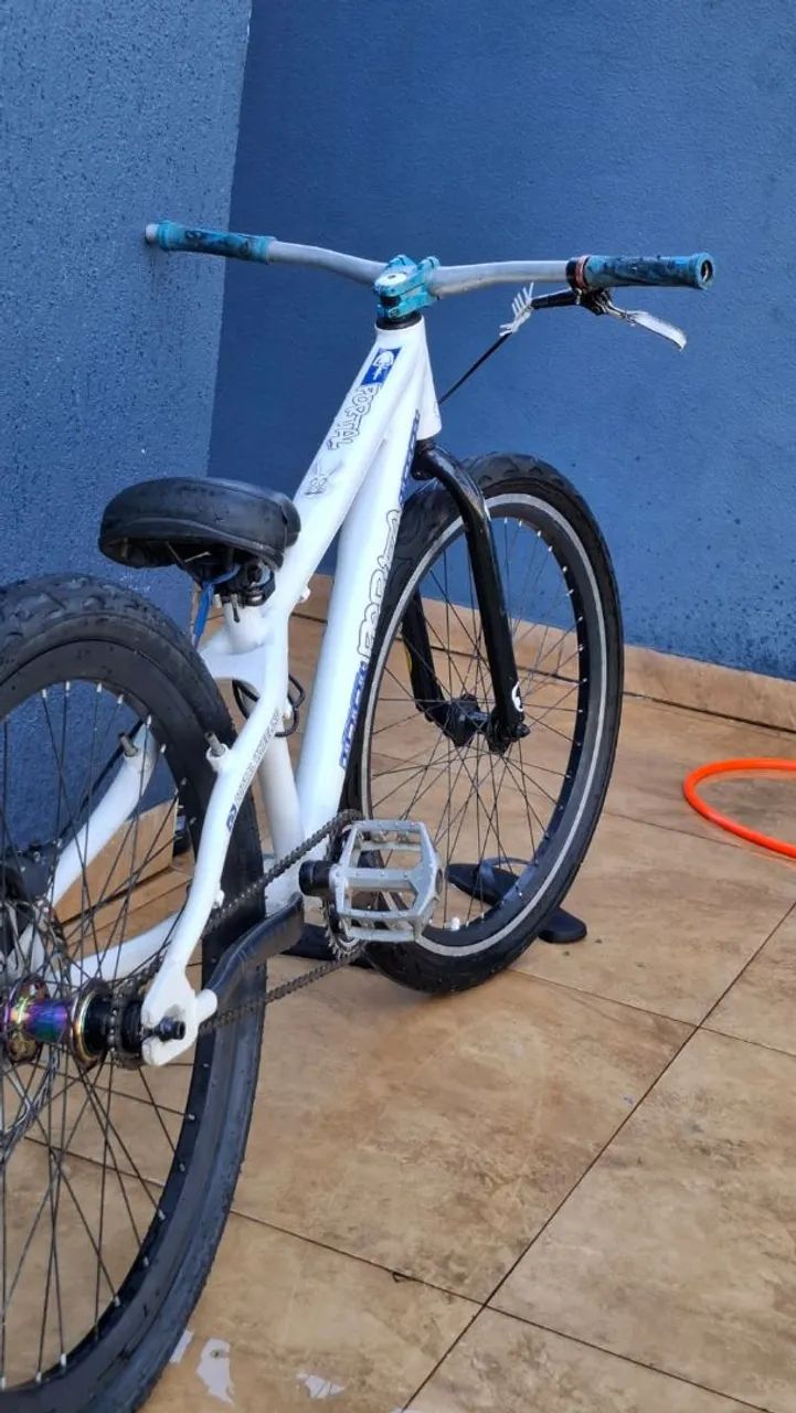 Bicicleta (Perifa) aro 26, ótima para manobras e dia a dia