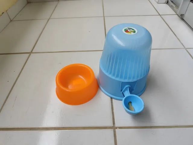 bebedouro + comedouro para pets pequenos