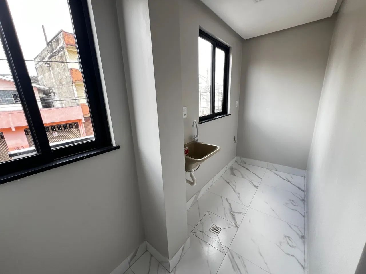 Apartamento para aluguel no parque 10 de 01 quartos  - Foto 3