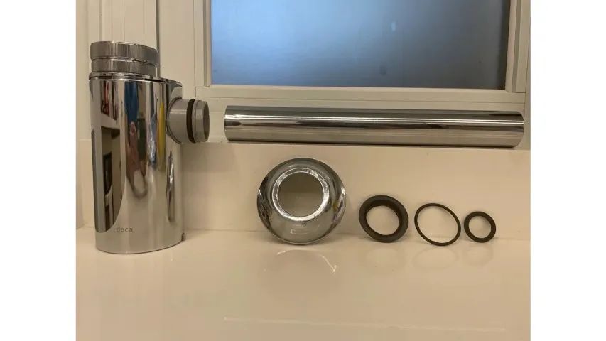 Sifão para Cozinha e Tanque - ótimo estado -1.1/4x1.1/2 Cromado Deca