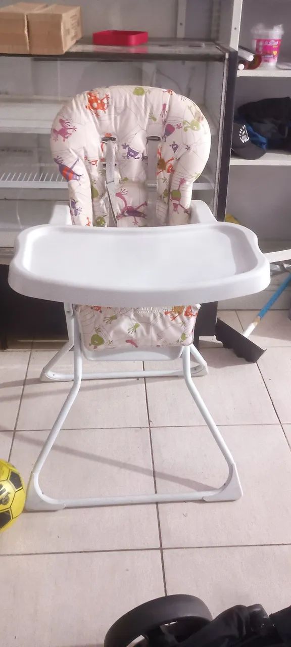 Cadeira de alimentação para bebê 