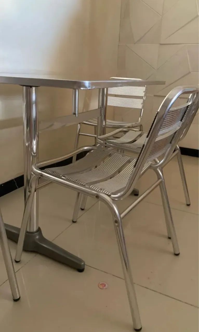 MESA RETANGULAR DE ALUMÍNIO  - Foto 3