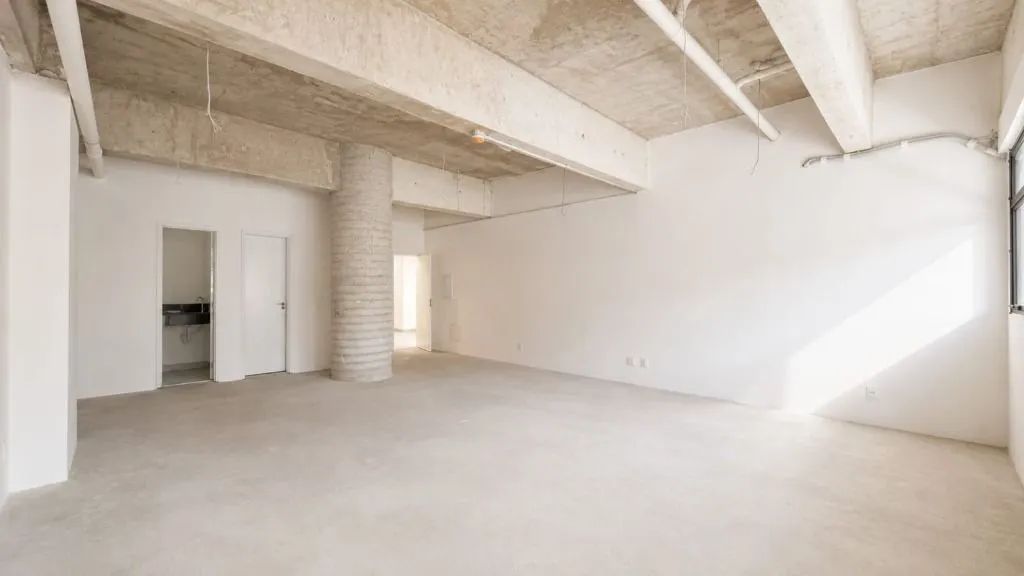 Sala comercial de 61,01 m² com 2 banheiros, varanda e vagas rotativas no Edifício Quadria  - Foto 5