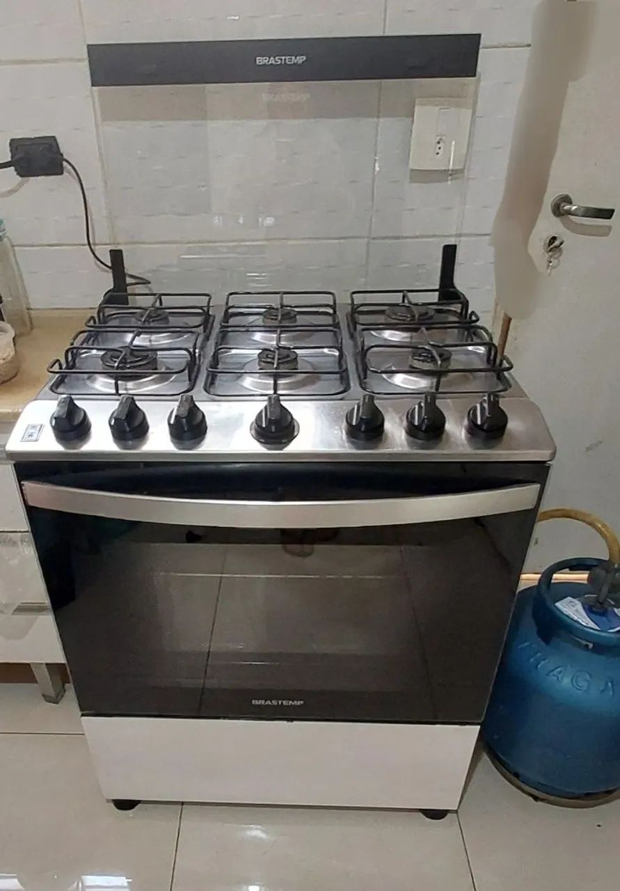 Fogão Brastemp 6 bocas automático Perfeito estado