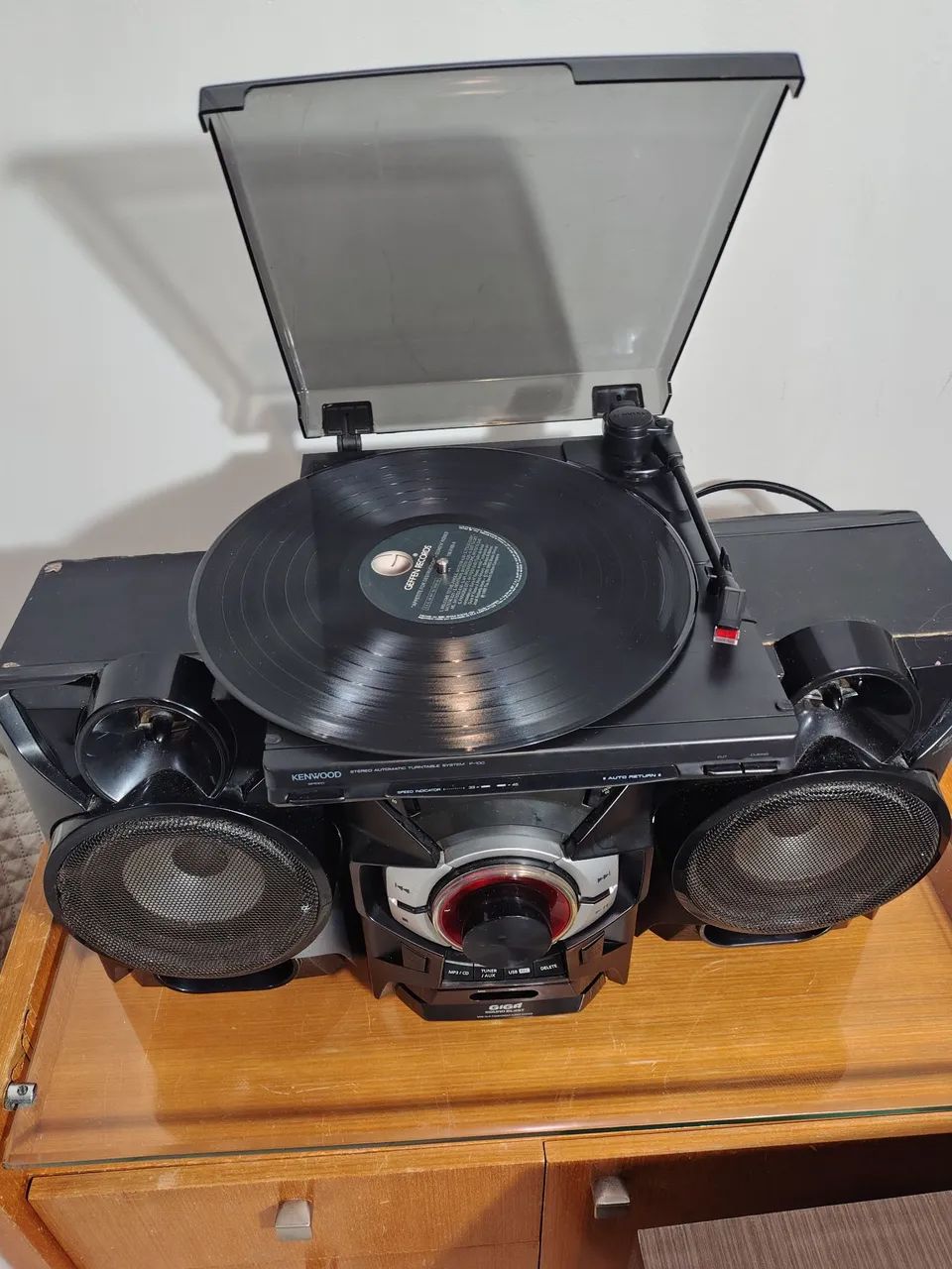 Toca discos Kenwood + Som