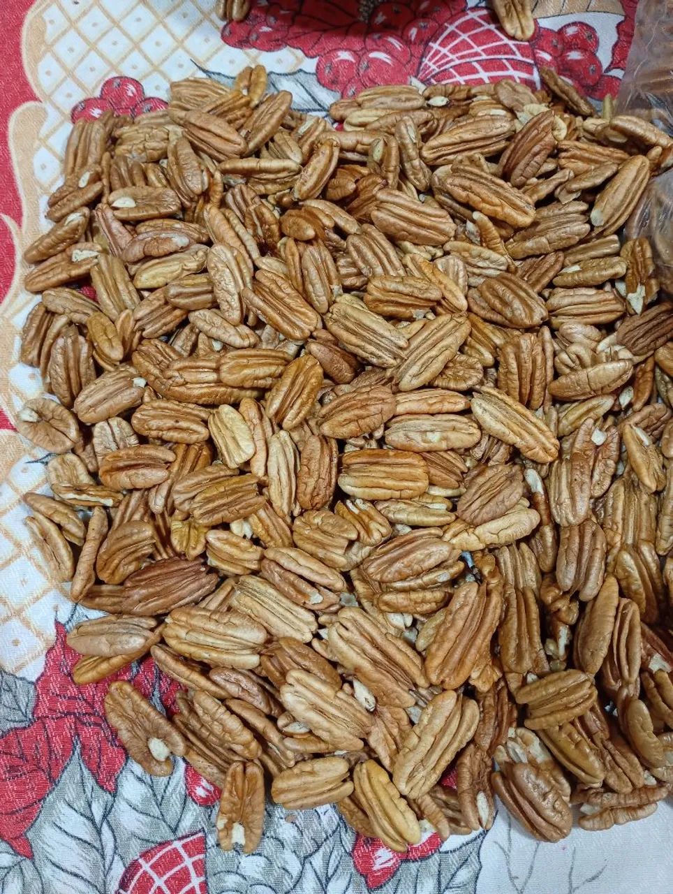 Nozes pecan descascada e selecionadas - Foto 2