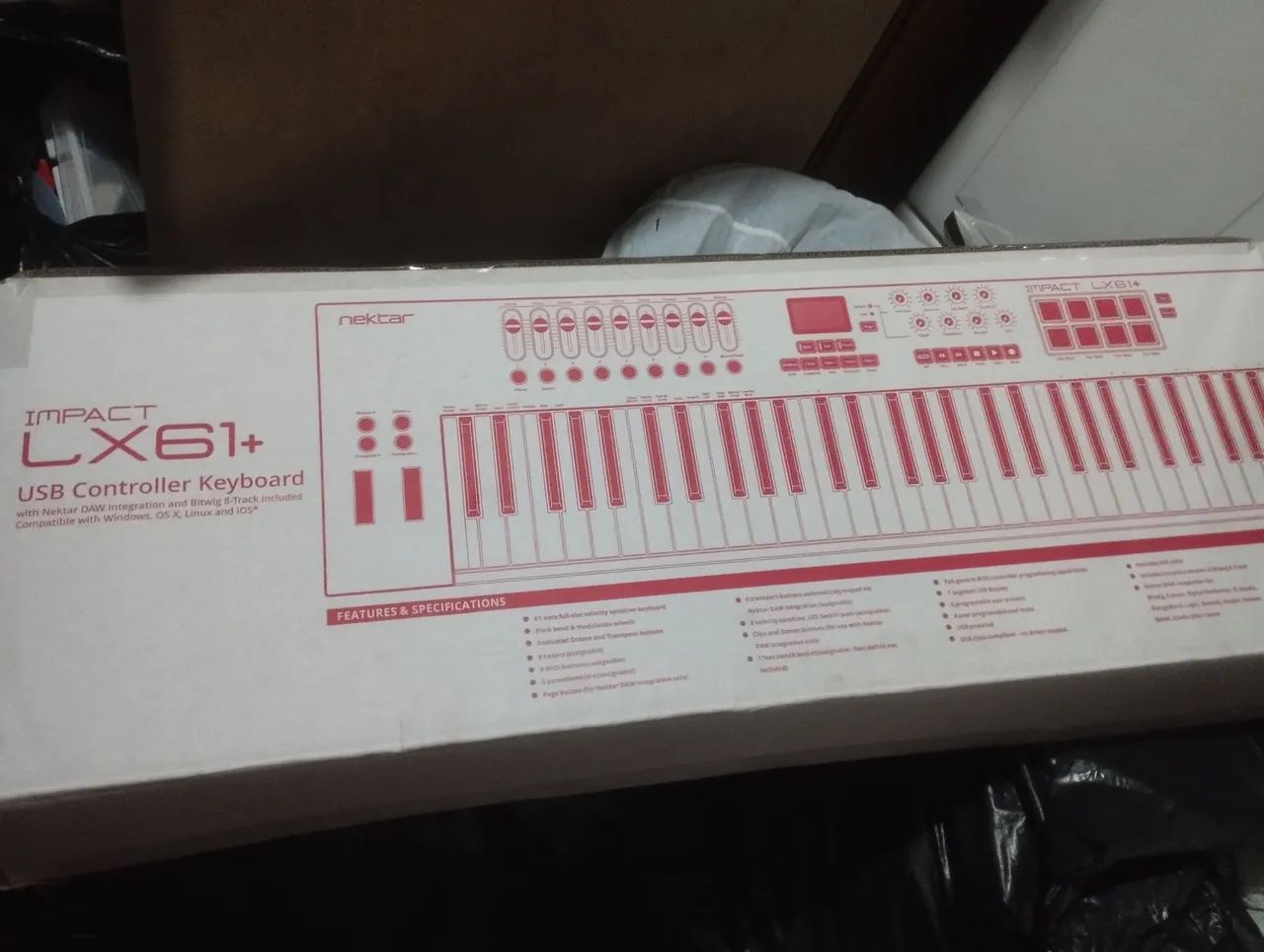 Controlador/Teclado Nektar Lx61 - Instrumentos musicais - João