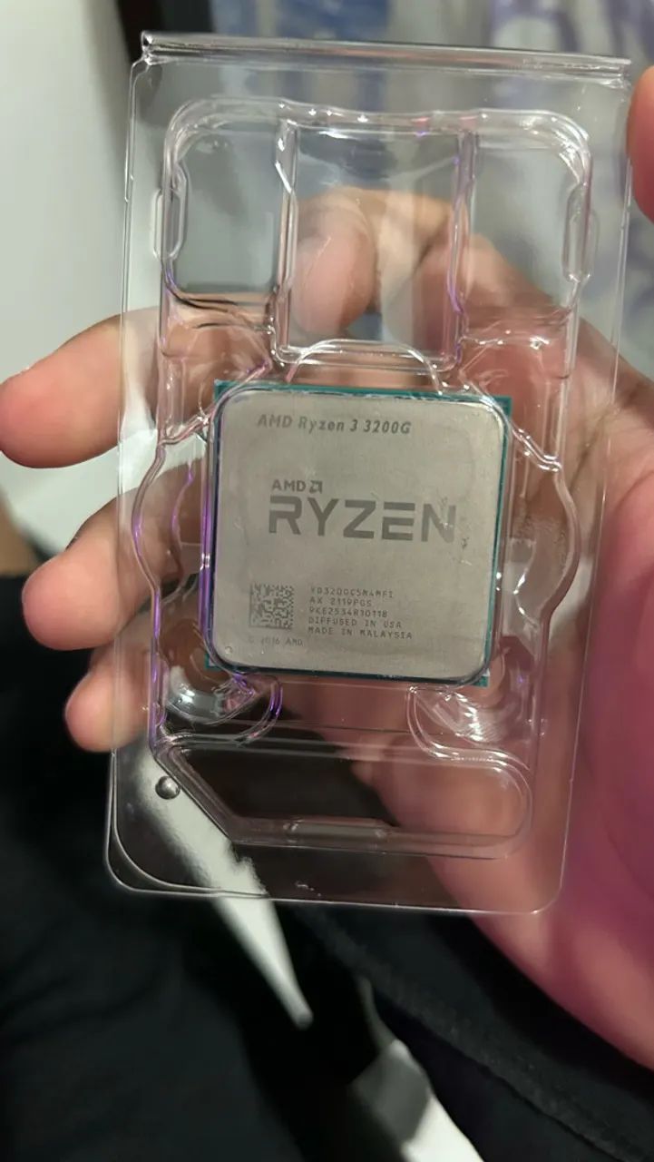 Ryzen 3 3200g - com cooler