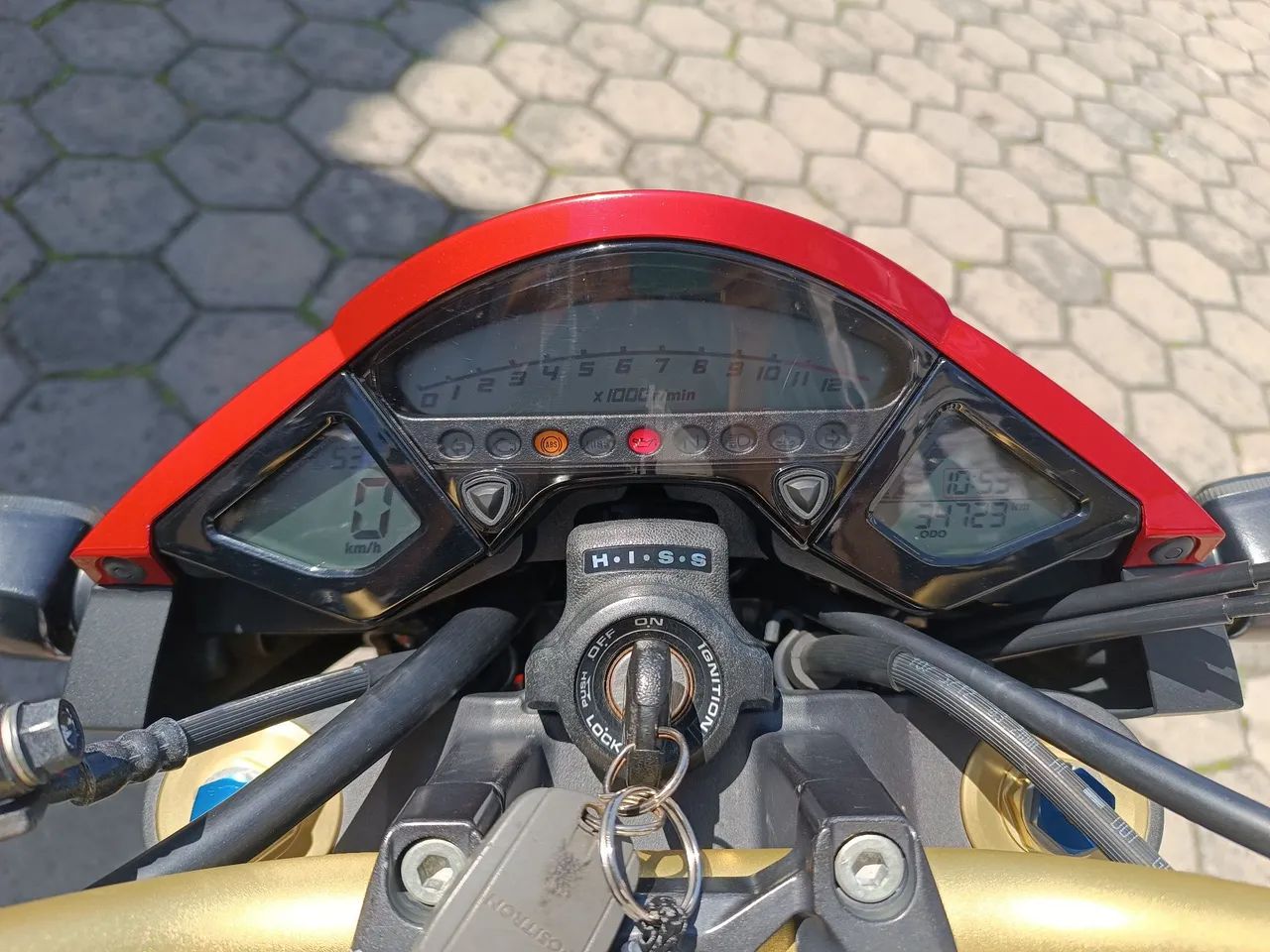CB 1000R - Foto 5