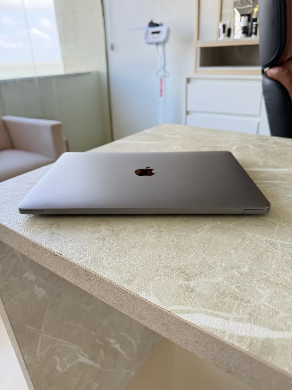MACBOOK PRO M2 - 8gb RAM - SSD 256 gb