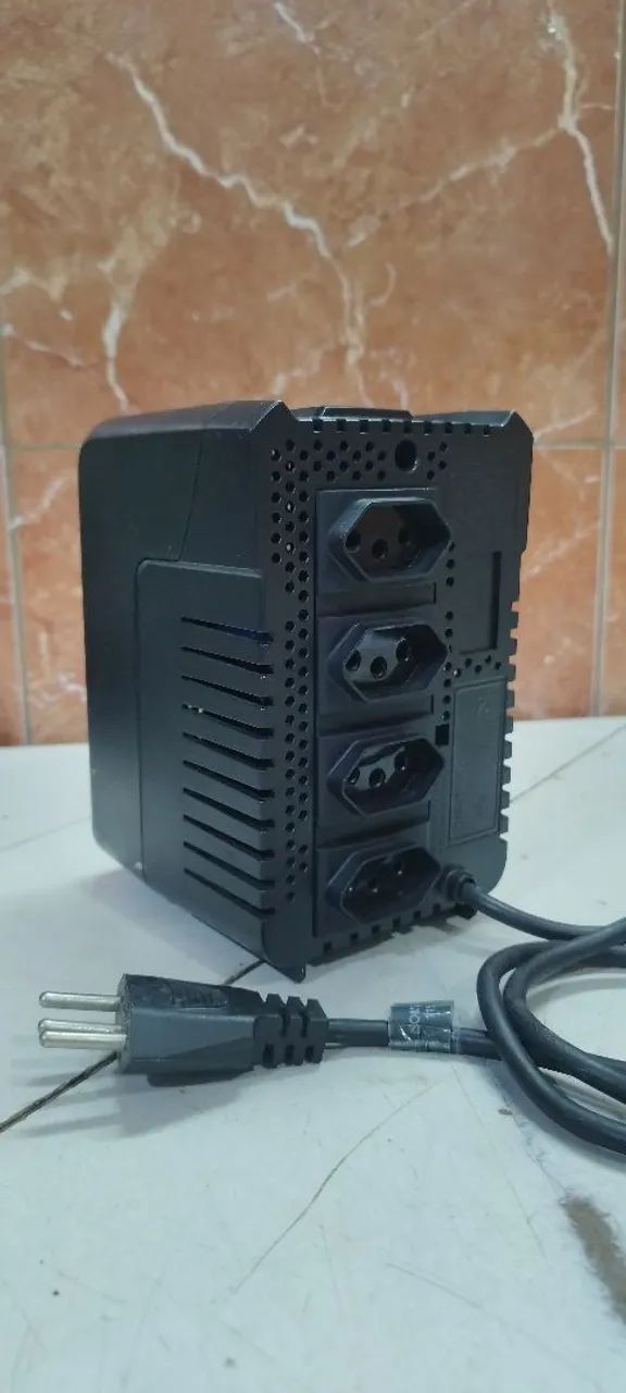 Estabilizador SMS Revolution Speedy 300VA - Foto 3